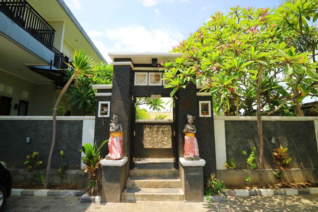 Hotel Gm Lovina Extérieur photo