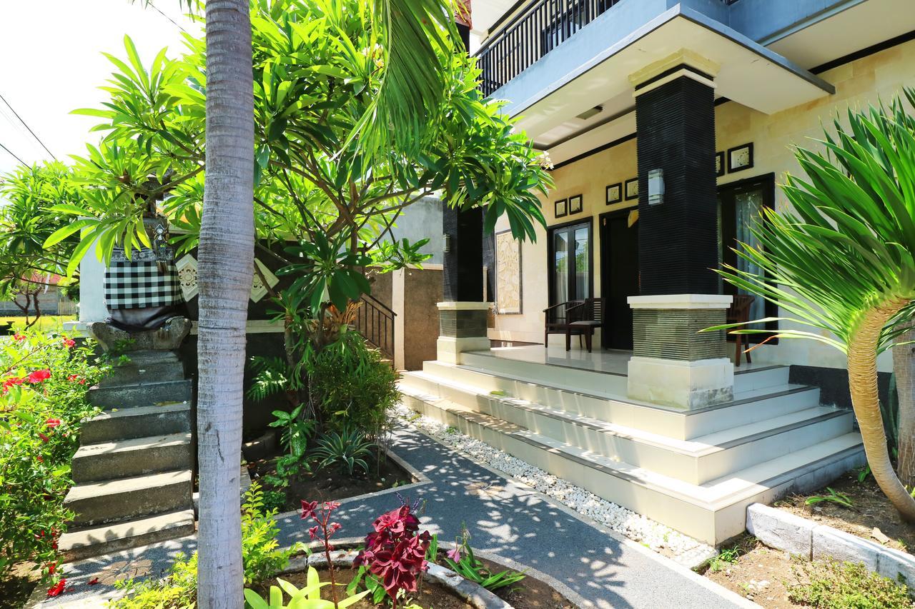 Hotel Gm Lovina Extérieur photo